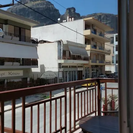 Guest house Polemarhos 7 *